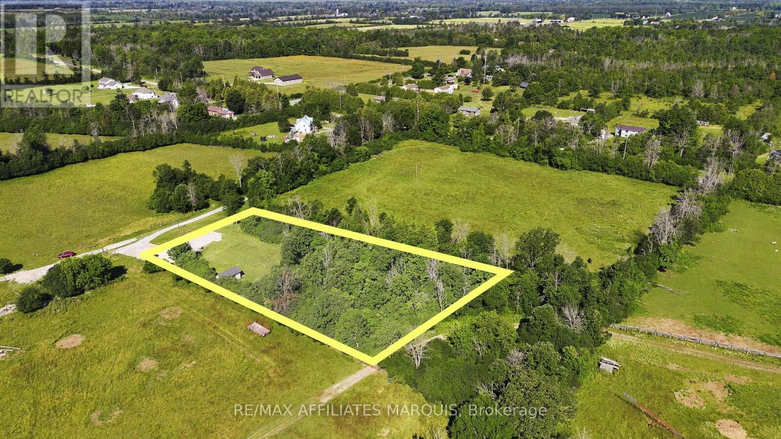Property Photo:  1221 Drummond Concession 1 Road  ON K7H 3C3 