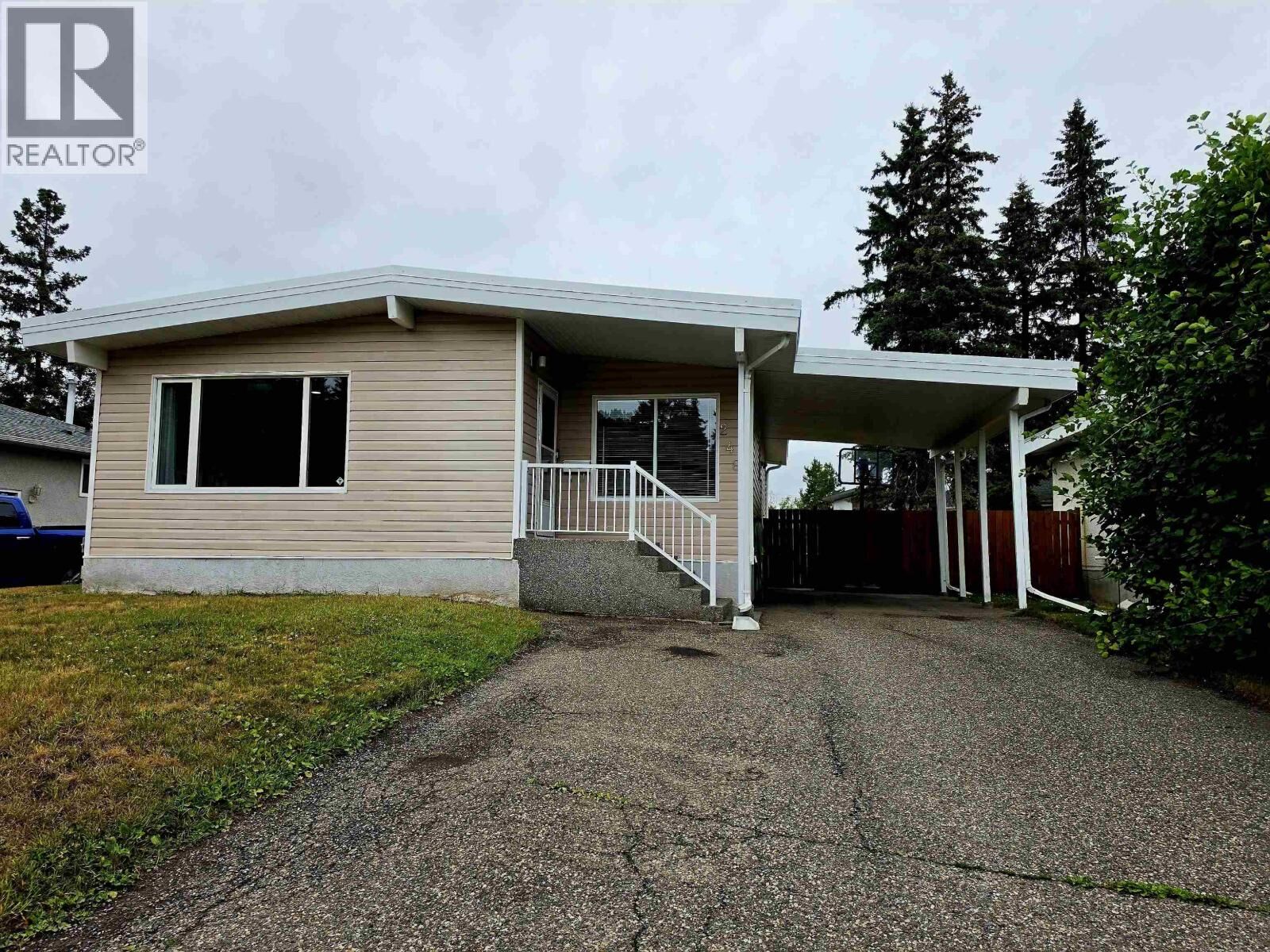 Property Photo: 2484 Lisgar Crescent BC V2N 1C5