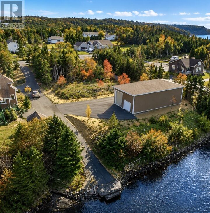 Property Photo: 8 Northside Crescent NL A0A 1W0