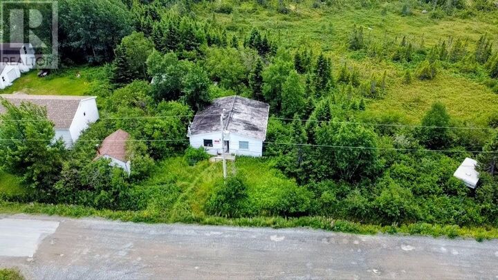 Property Photo: 29 Hillcrest Road NL A0G 2P0