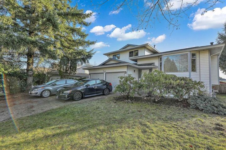 Property Photo:  15662 91A Avenue  BC V4N 2X3 