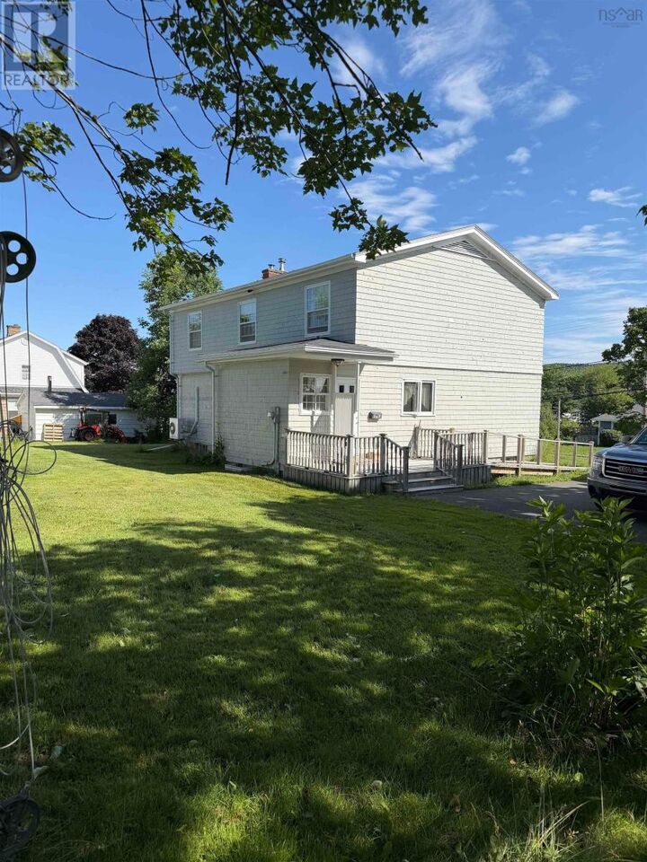 Photo de la propriété: 1769 Brierly Brook Road B2g 2K9 NS B2G 2K9