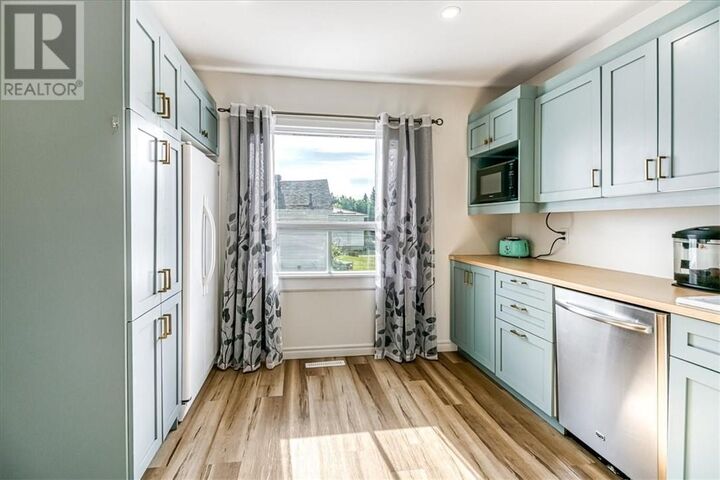 Property Photo: 112 Cote Boulevard ON P3P 1X5