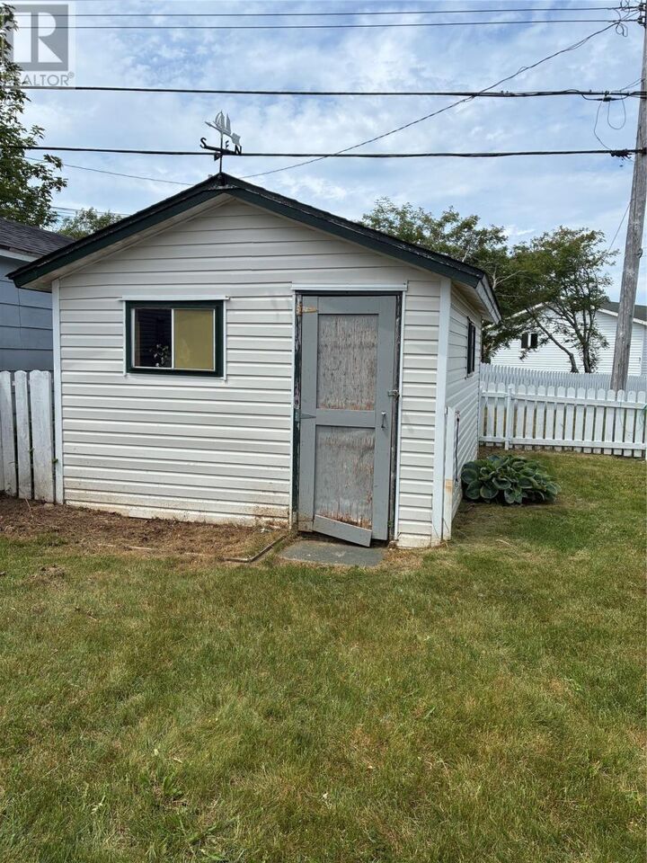 Property Photo: 82 Glendale Avenue NL A1N 1H8