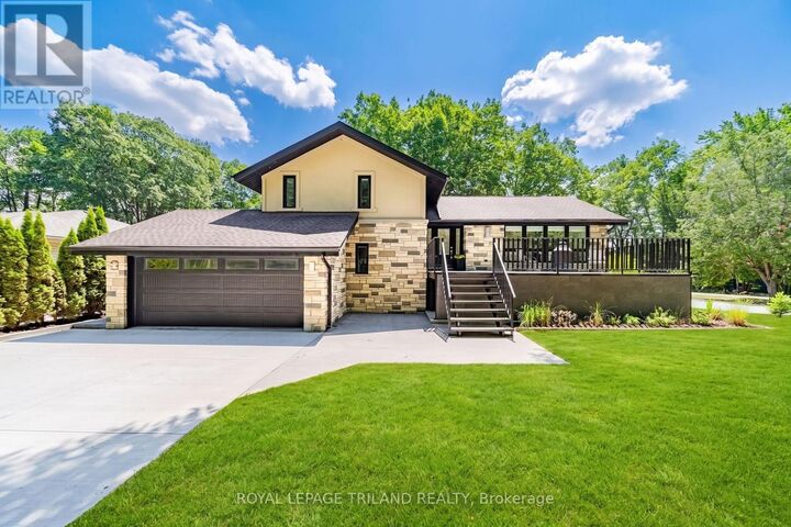 9653 Joanne Avenue — photo 1