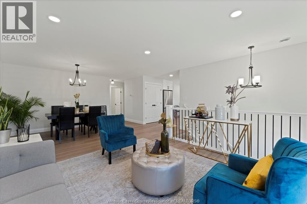 Property Photo: 1814 Meighen 1 ON N8W 1H2