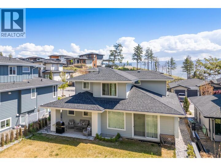 Property Photo: 206 Echo Ridge BC V1V 0C9