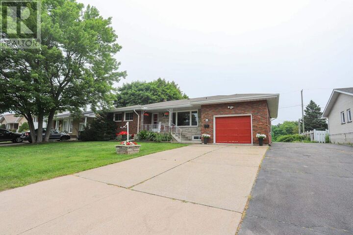 Property Photo: 24 Granite St ON P6B 4T1