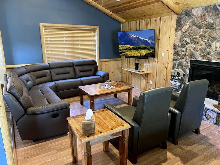 Property Photo:  147 N Teakwood Drive  CA 92315 
