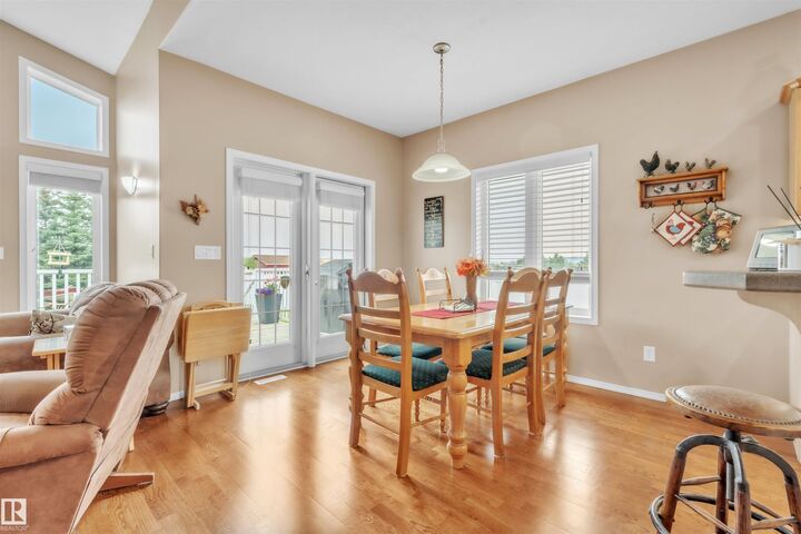 Property Photo:  3006 Red Fox Drive  AB T9M 1N9 