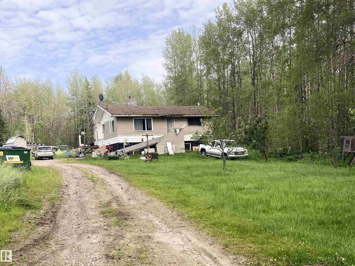 Property Photo: 451043 Rge Rd 70A AB T0C 0A0