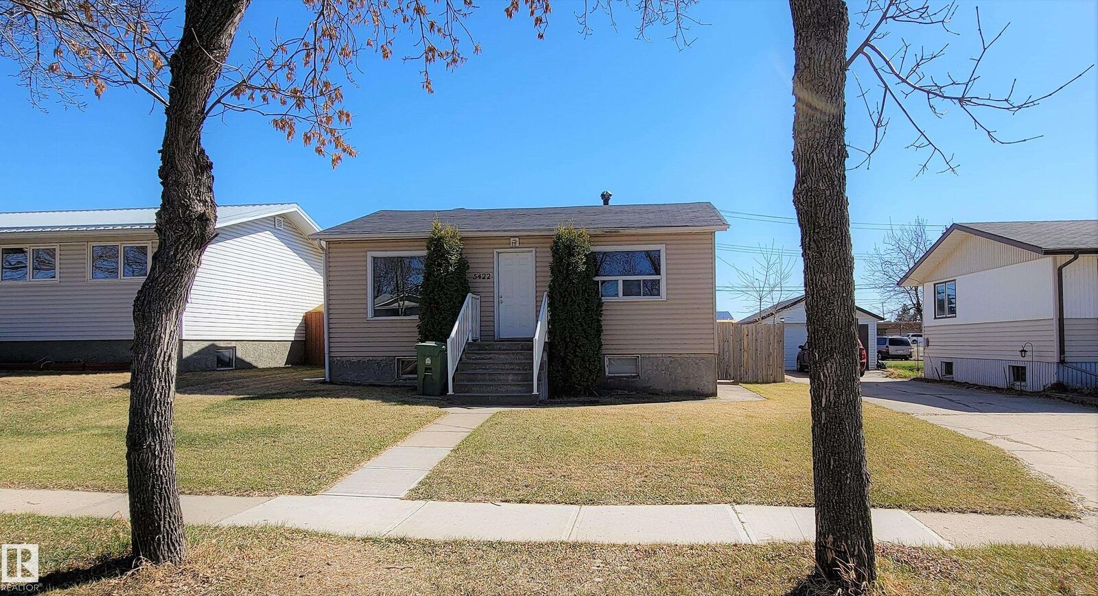 Property Photo: 5422 51 Avenue AB T9N 1Z8