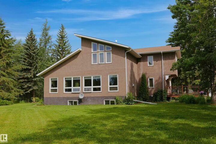 Property Photo: 4314 Twp Rd 610 AB T7N 1N2