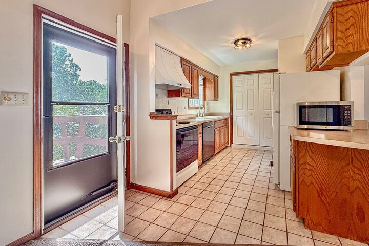 Property Photo:  12182 Heron Dr  VA 23405 