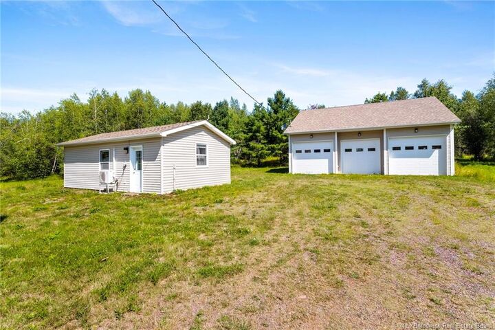 Property Photo:  34 Washademoak Lane  NB E4C 4G7 
