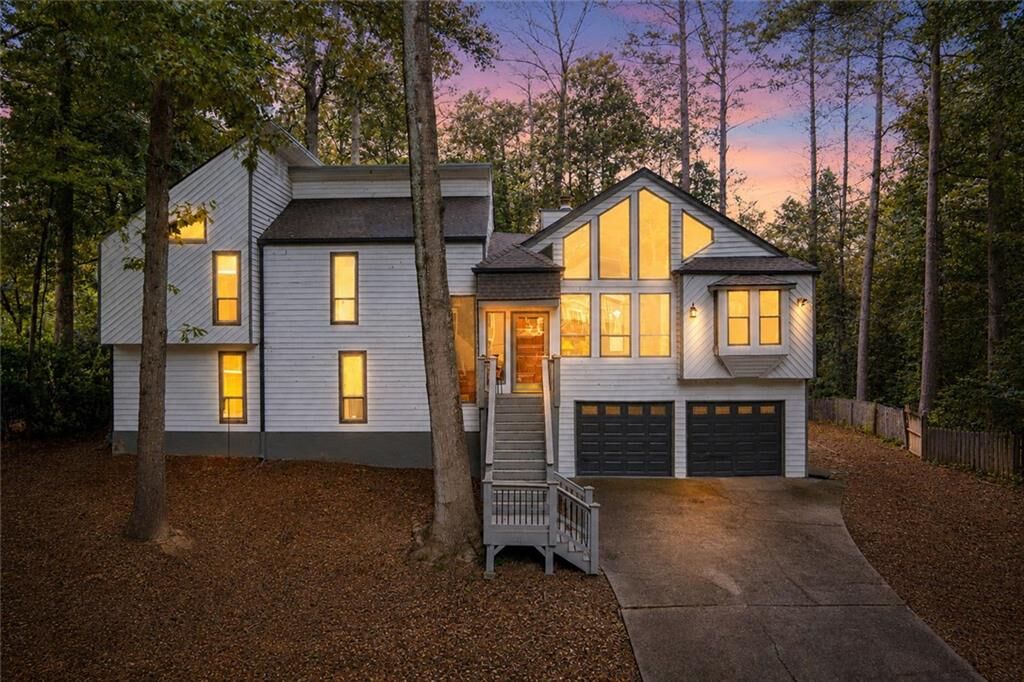 Property Photo: 4910 Tremont Drive NE GA 30066