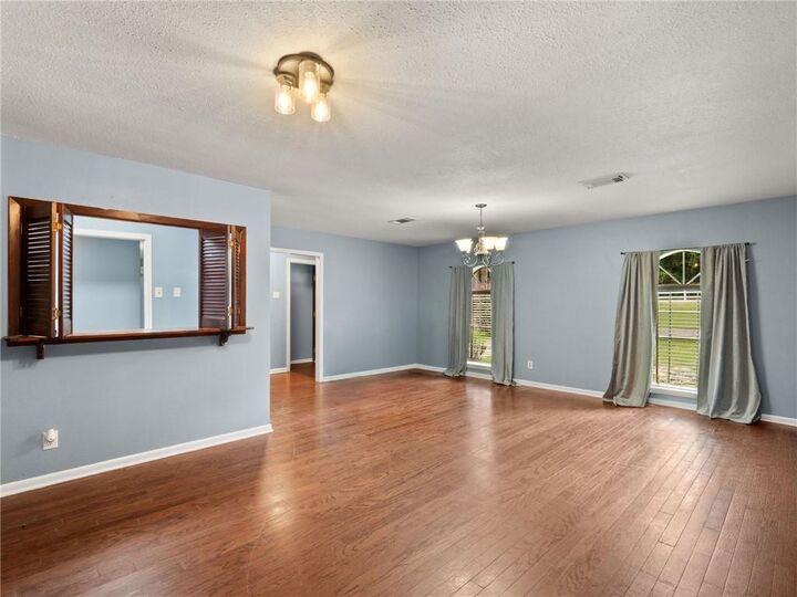 Property Photo: 614 Cypress Street LA 70634