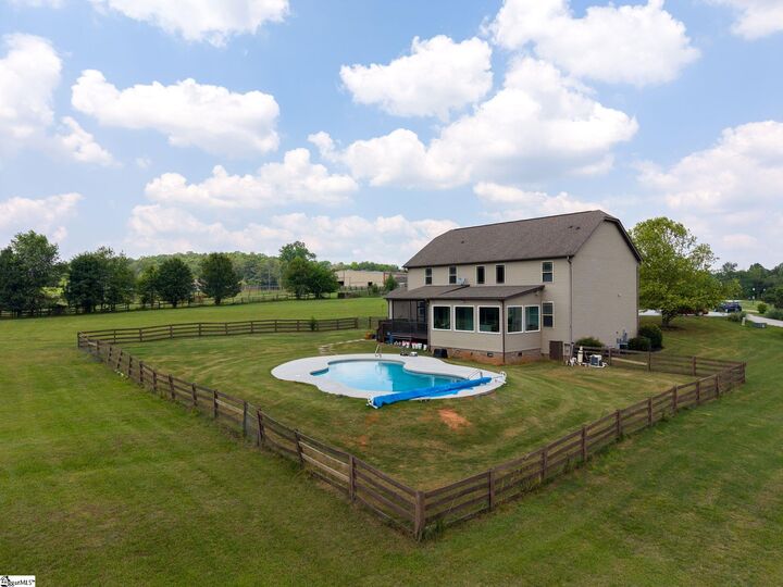 Property Photo: 26 Fancy Lane SC 29690
