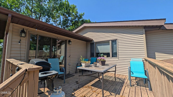 Property Photo: 2018 5th Avenue NE ND 58523