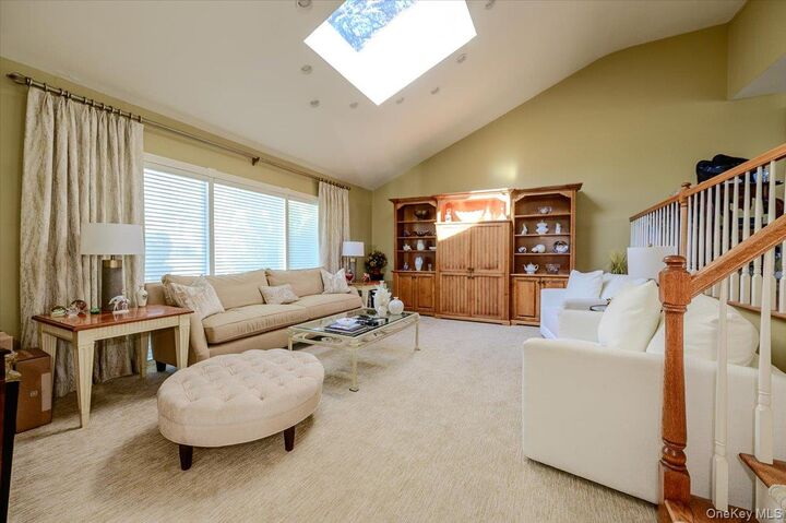 Property Photo: 6 Geoffrey Lane NY 11557