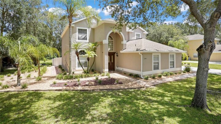 Property Photo: 1355 Edison Tree Road FL 32712