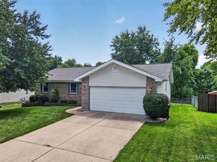 Property Photo: 1433 Venus Drive MO 63376