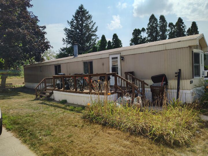 Property Photo: 3658 Sugar Loaf Street NW MI 49544