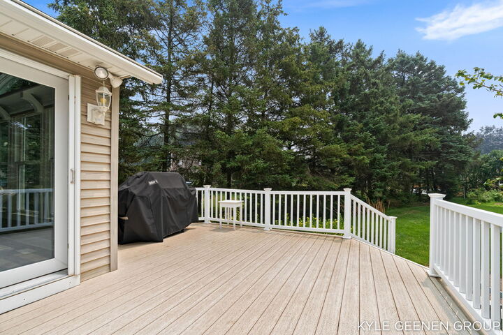 Property Photo: 6392 Blue Jay Lane MI 49423