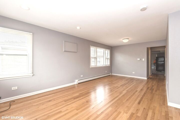 Property Photo:  2605 N 72nd Court 3  IL 60707 