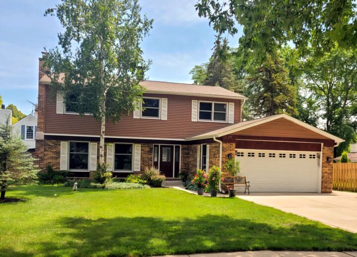 Property Photo: 17515 W Winnebago Drive IL 60030