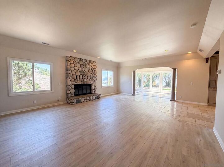 Property Photo: 30181 Via Maria Elena CA 92003