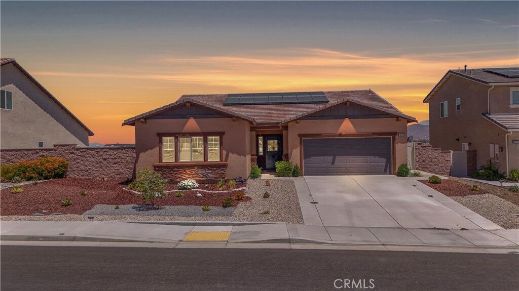Property Photo:  30690 Hawkscrest  CA 92596 