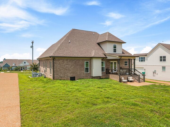Property Photo:  1121 Joe Martin Ln  TN 37087 
