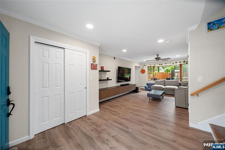 Property Photo: 1 Hazley Court NJ 07662
