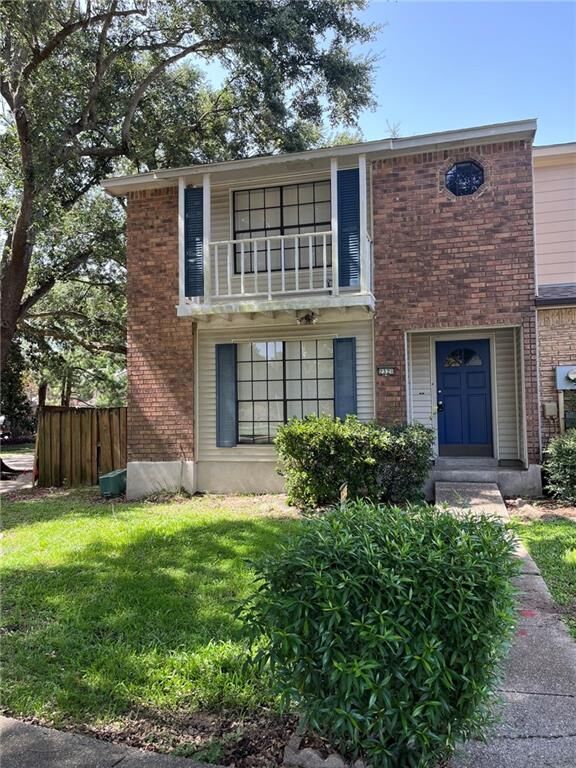 Property Photo:  2321 Oxford Place  LA 70056 
