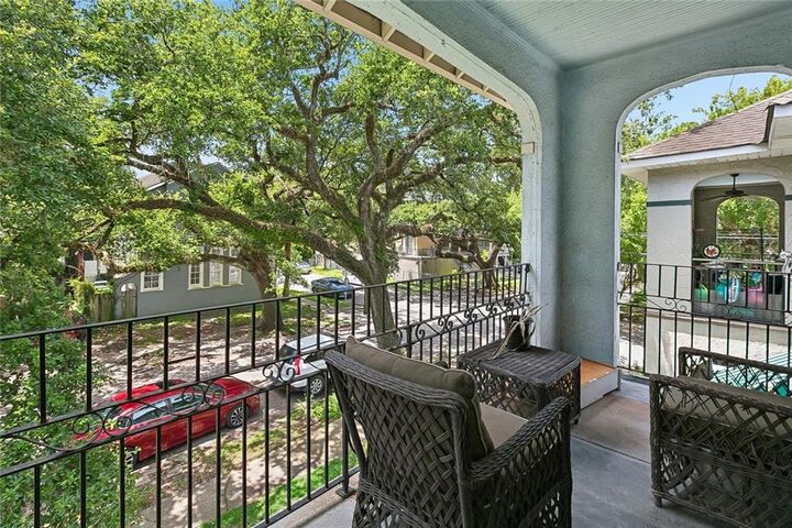 Property Photo:  4429 S Tonti Avenue  LA 70125 
