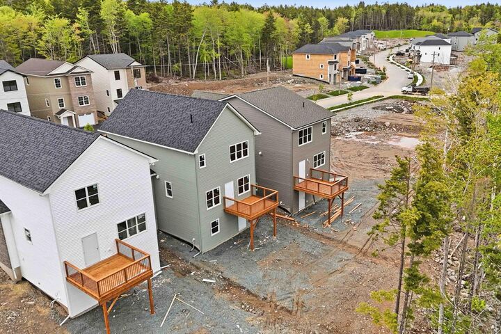 Property Photo: Gar-49 11 Garvey Court NS B4B 2V7