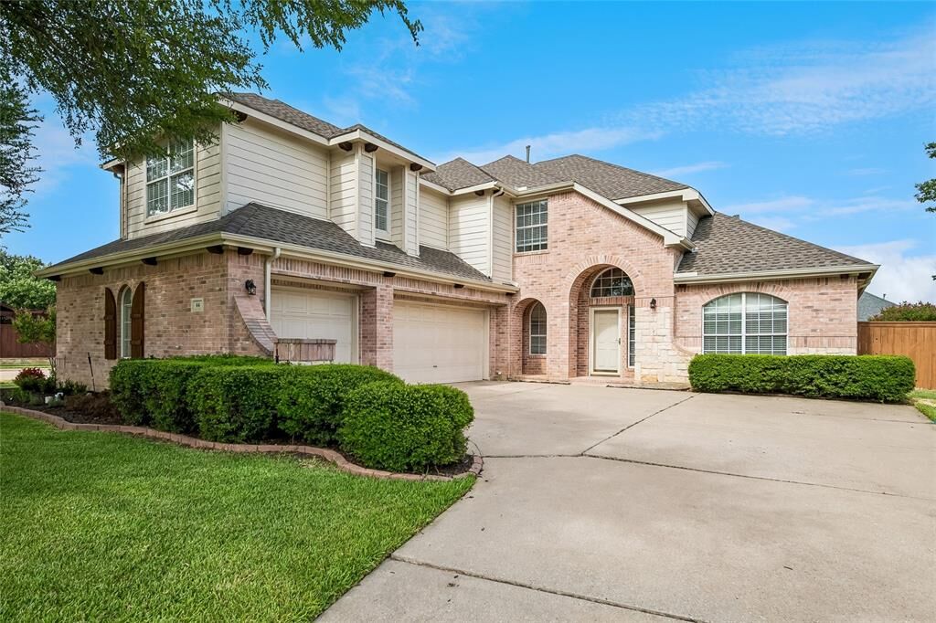 Property Photo: 44 Creekside Drive TX 76262