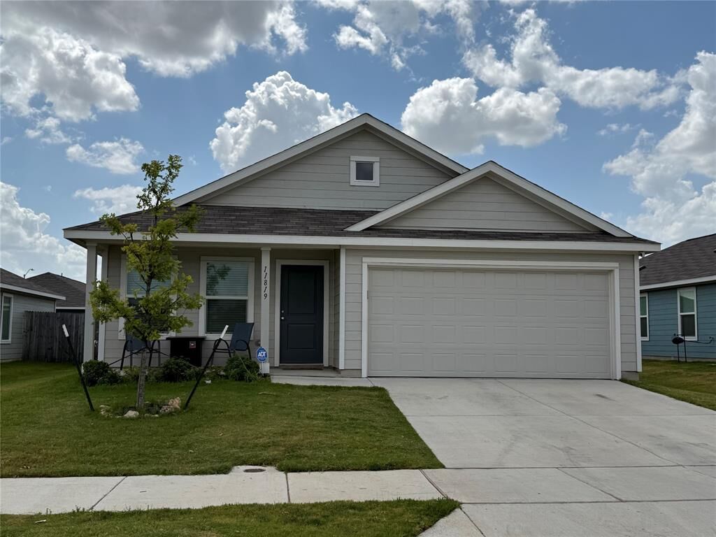 Property Photo: 11819 Arkoma Drive TX 76078
