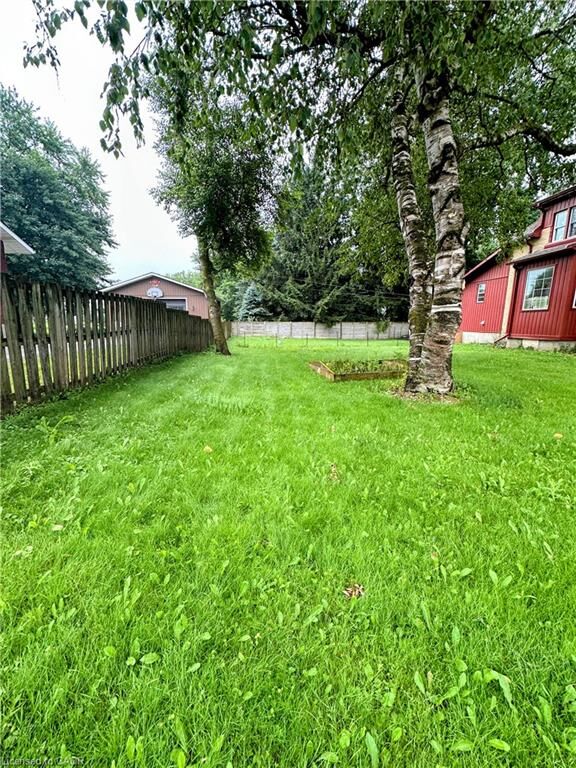 Property Photo: 554 Main Street E ON N0G 2P0