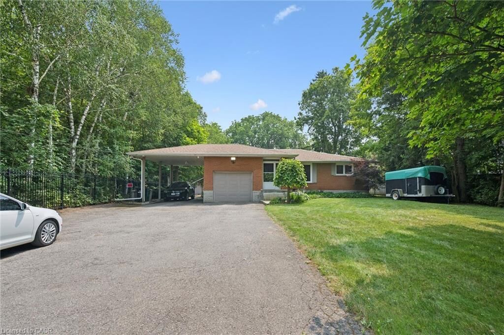Property Photo: 410 Avenue Road ON N1R 5S4