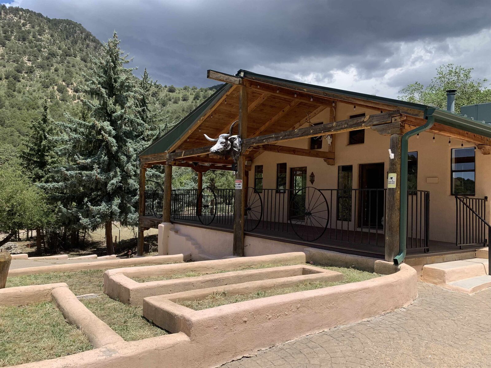 Property Photo: 602 La Luz Canyon Rd NM 88317