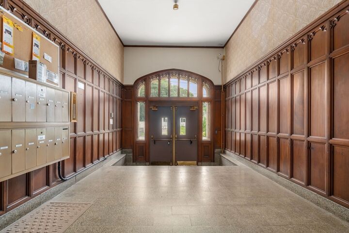 Property Photo:  21 Middlesex Ave 303  MA 01604 