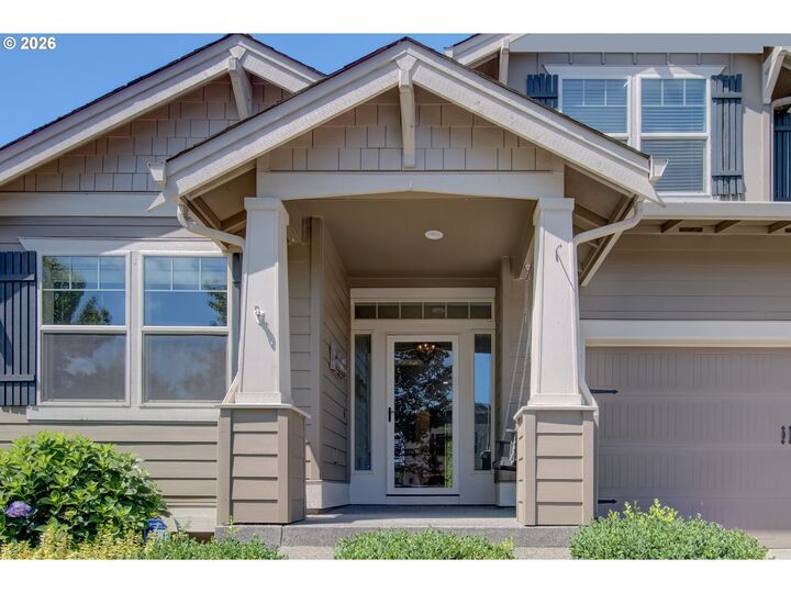 Property Photo: 203 N 40th Ave WA 98642