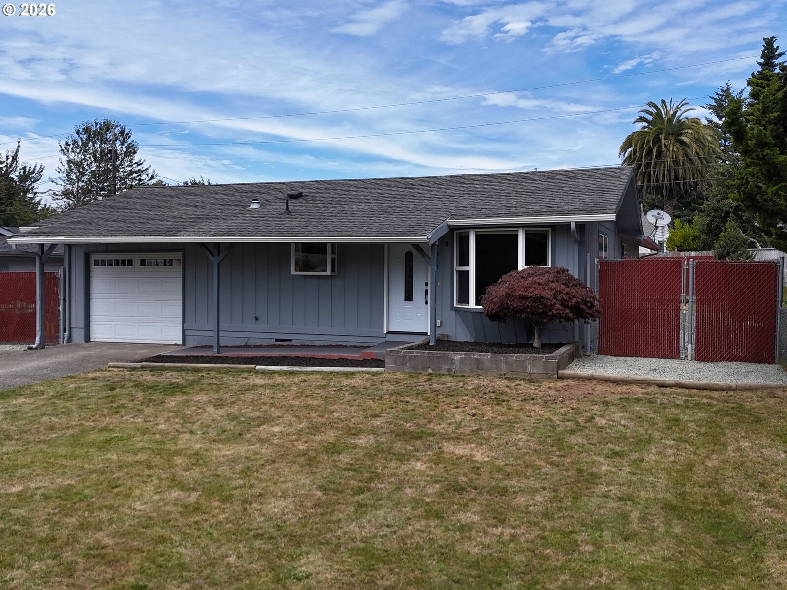 Property Photo: 412 Fir St OR 97415