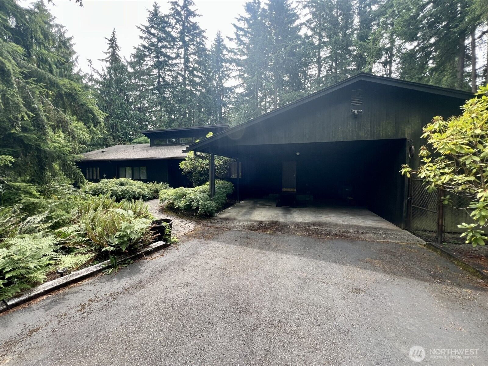 Property Photo: 39045 258th Avenue SE WA 98022