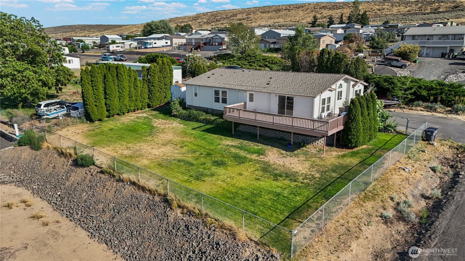 Property Photo:  7012  Plaza Street SE  WA 99344 