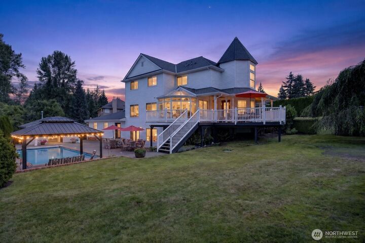 Property Photo: 5822 Northridge Drive WA 98290
