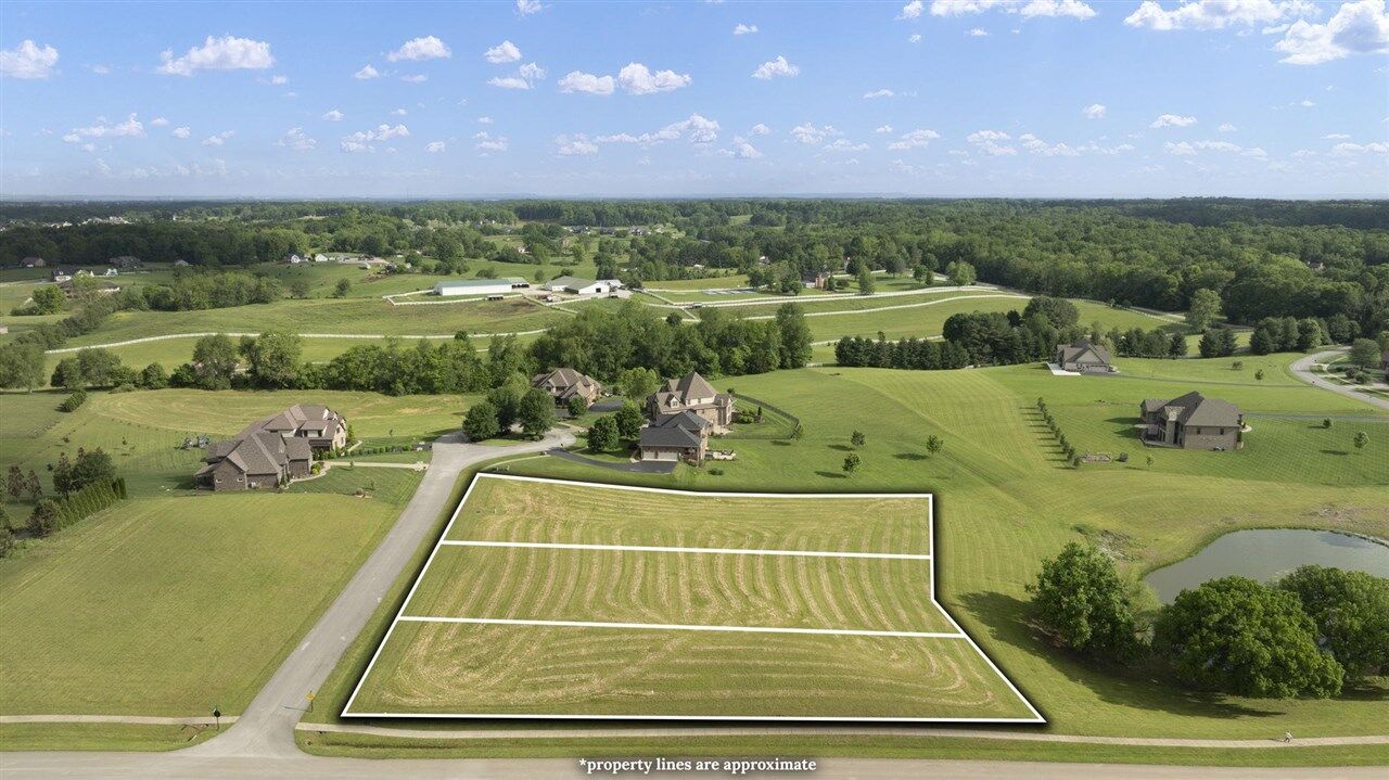 Property Photo: 107,115,123 Sterling Oak Court KY 42122
