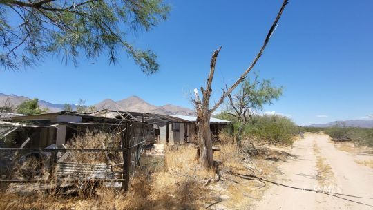 Property Photo: 7847 Penn St CA 93527